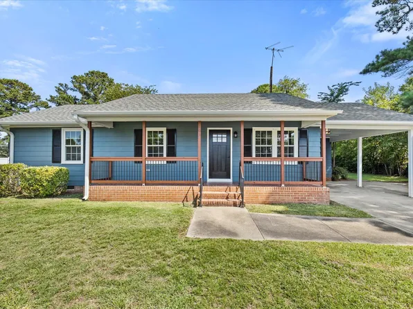 103 Lilly St, Dunn, NC 28334
