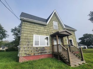 5 Prince St, Yarmouth, NS B5A 1R4