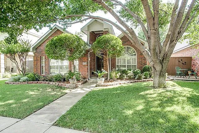 3 bed, 1682 sqft, $2,850 — Photo 2