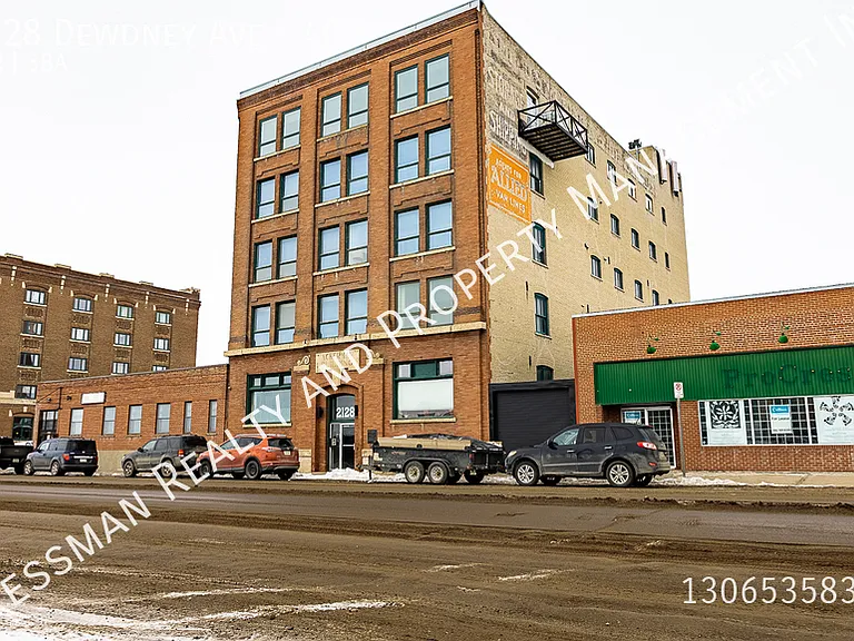 2128 Dewdney Ave #400 — Photo 1