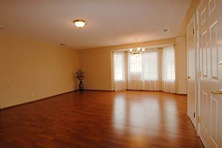 1st image of 114 Kenbrook Cir