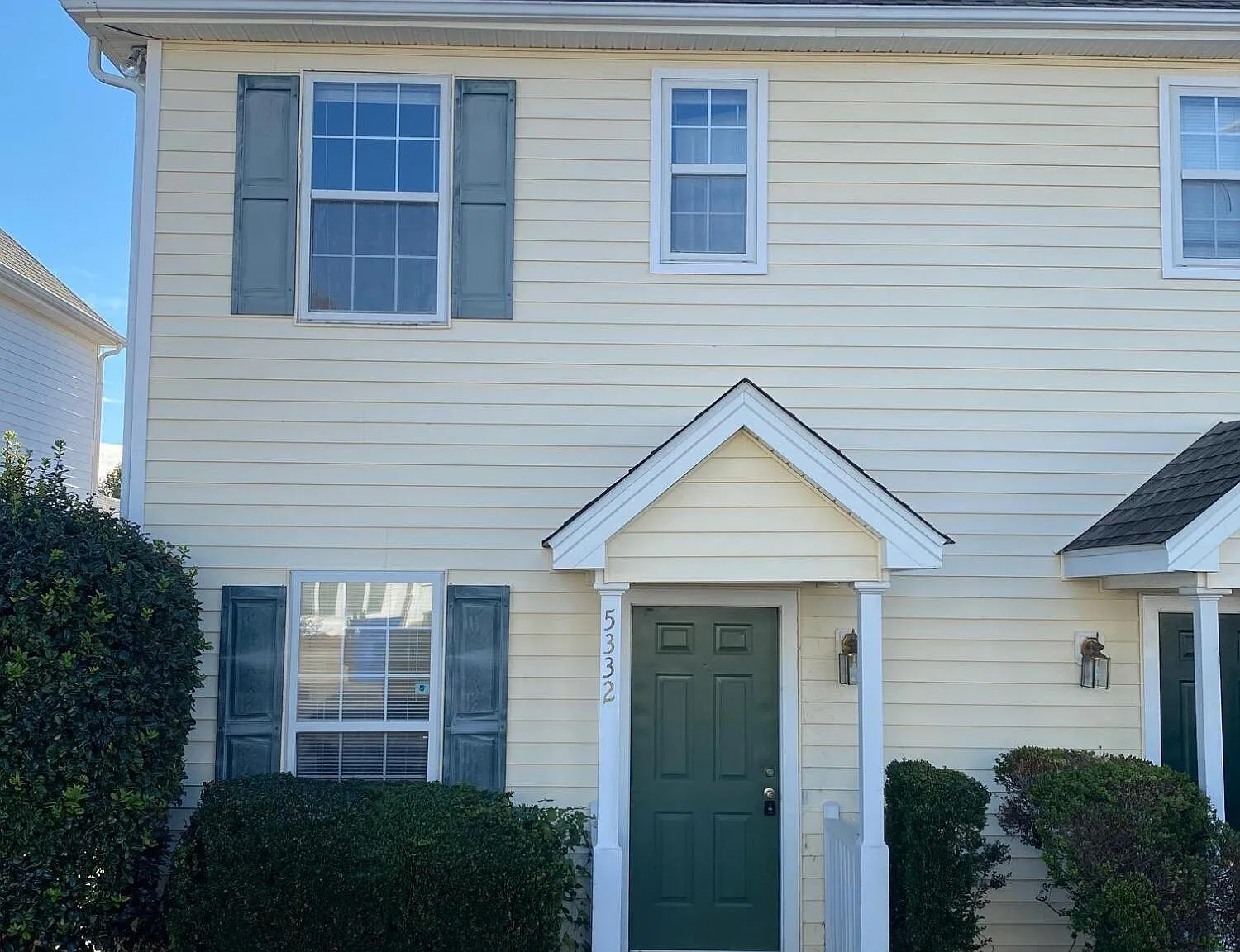 2 bed, 1.5 bath, 1020 sqft, $1,750 — Photo 1