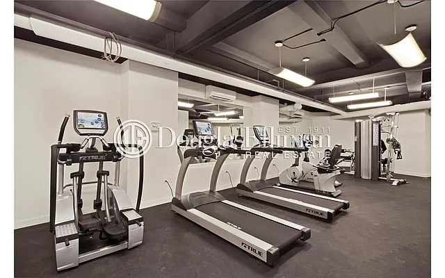 Rented by Douglas Elliman | media 15