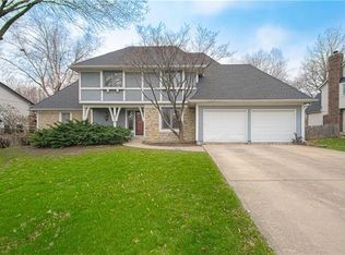 8503 W 114th St, Overland Park, KS 66210