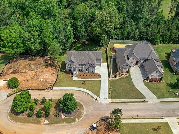 3rd image of 3136 Jackson Creek Dr SW