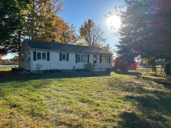4522 84th St SE, Caledonia, MI 49316