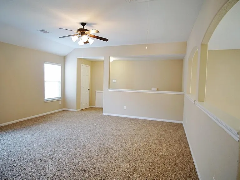 26834 Henson Falls Dr — Photo 13