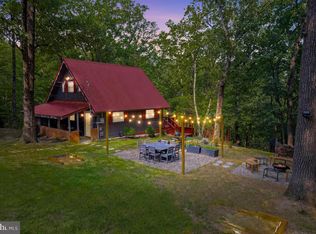 150 White Dogwood Pl, Harpers Ferry, WV 25425