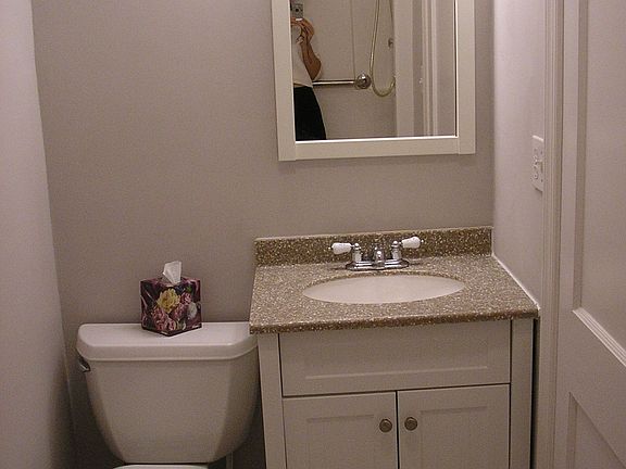 downstairs bathroom from shower