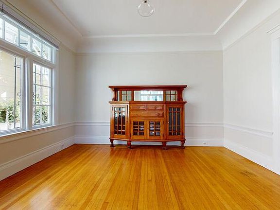 3rd image of 1581 Union St #1587