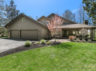 61095 River Bluff Trl, Bend, OR 97702