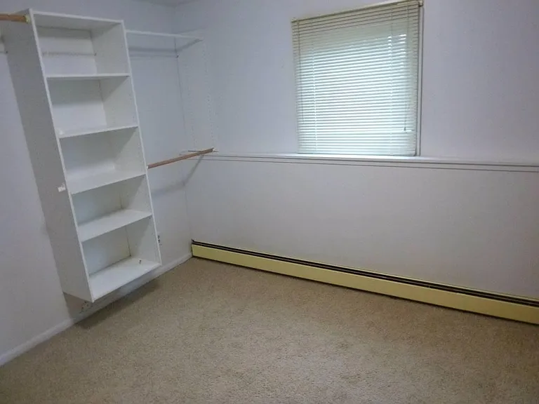 522 Togiak Cir — Photo 11
