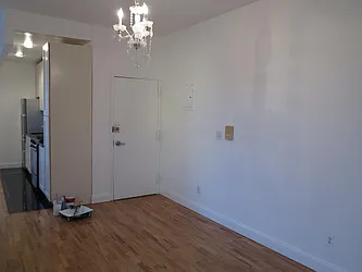Rented by Transvilla Real Estate & Development Group Inc.
