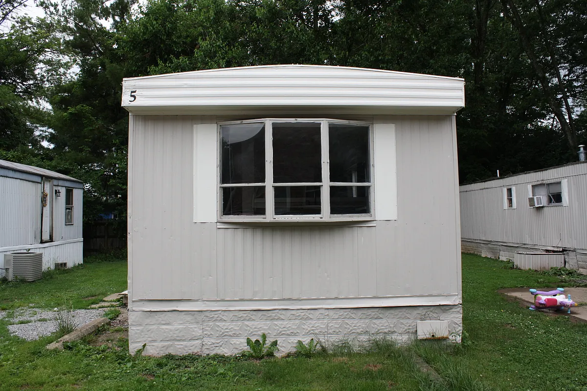 Building Photo - 103 Rice Ct #5