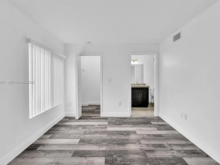 2341 NW 33rd St #406 — Photo 21