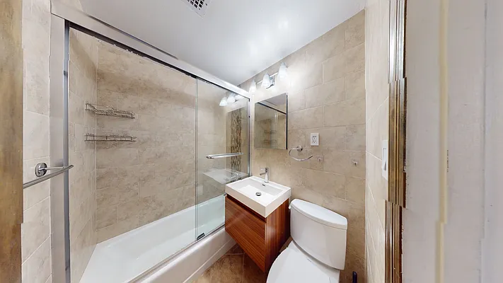 Rented by Bond New York | media 44