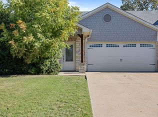 2226 Cobblestone Ct, Granbury, TX 76049