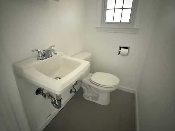 5th image of 62 McKinley Ave