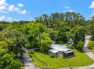 114 N Geraldo Rd E, East Palatka, FL 32131