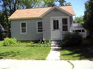 1st image of 208 N Columbia Ave