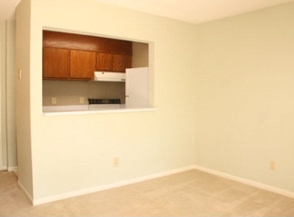 2nd image of 148 E University Dr APT B106