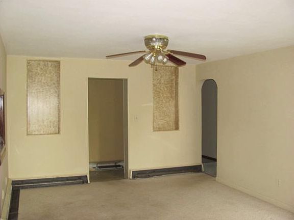 3rd image of 809 Prescott Ave