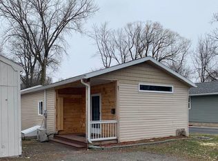 87 Lyman St, Brockport, NY 14420