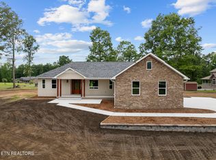 427 Bluff View Loop, Crossville, TN 38571