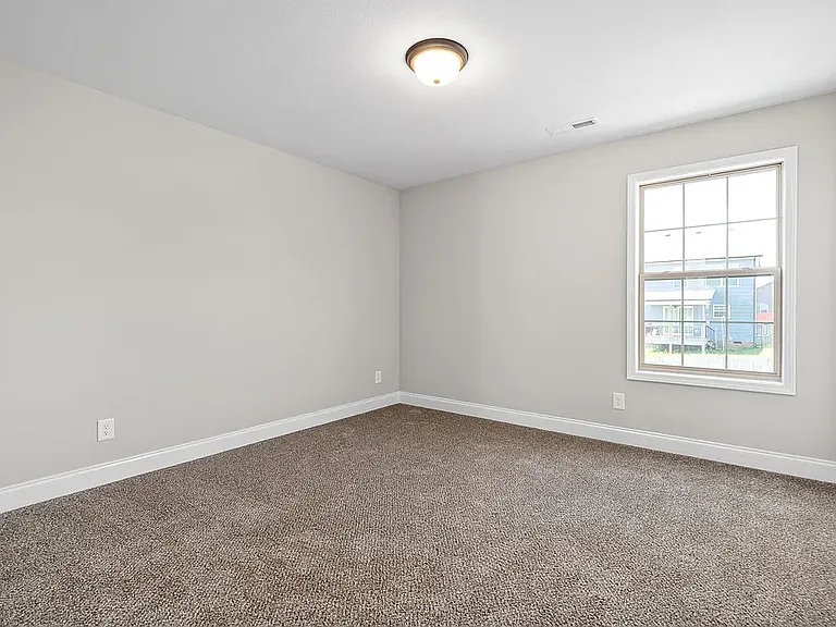 736 Banister Dr — Photo 11