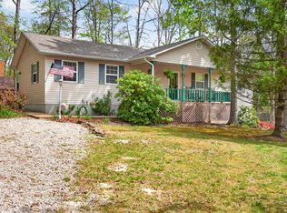 1300 Perimeter Dr, Jamestown, TN 38556