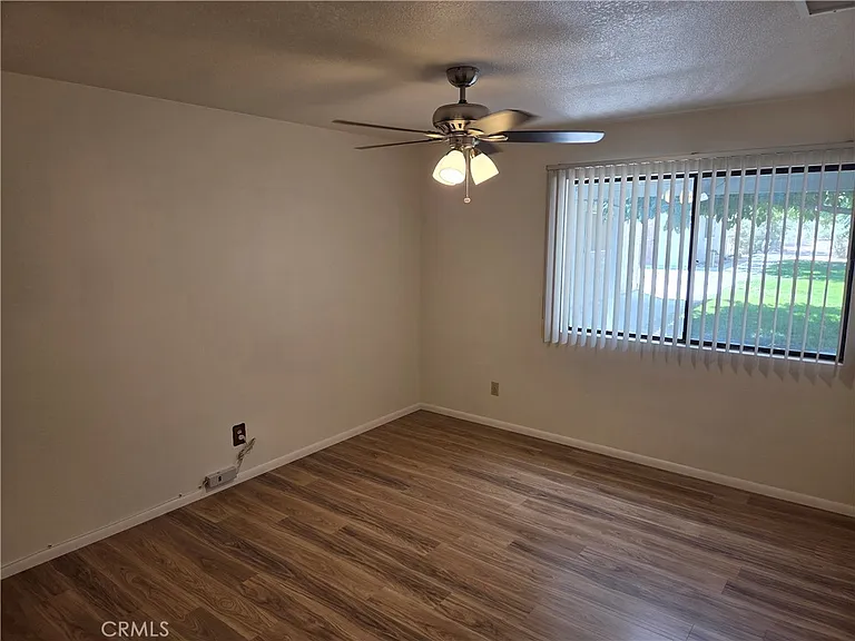 13881 Jicarilla Rd — Photo 8