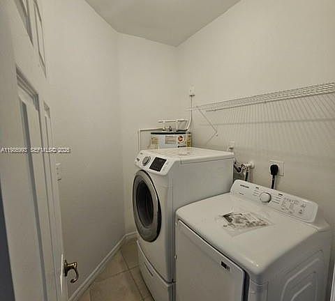 5th image of 11151 SW 241st St