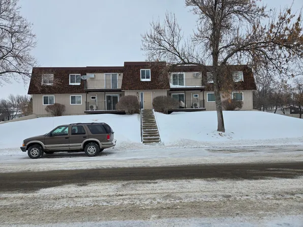 602 12 1/2 Ave E APT 5, West Fargo, ND 58078