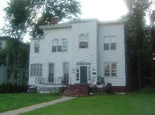89 N Hamilton St, Poughkeepsie, NY 12601