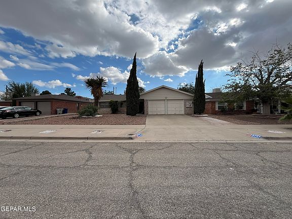 3rd image of 8704 Darlina Dr