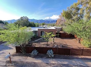 9481 E Calle Eunice, Tucson, AZ 85715