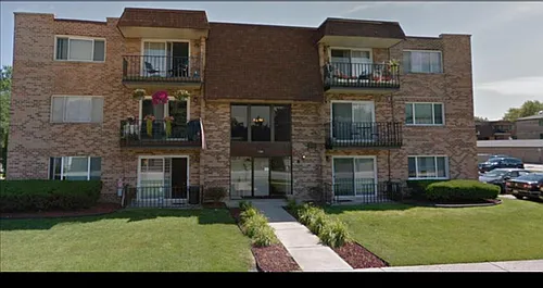 17504 Sandalwood Dr #2B Photo 1