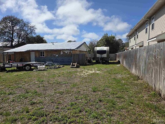 2nd image of 142B Rickey Ave