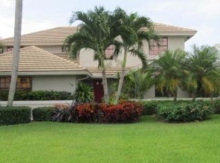 18 Aspen Ct, Boynton Beach, FL 33436