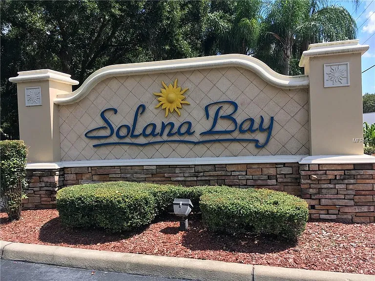 8513 Sandy Beach St #8513 — Photo 32