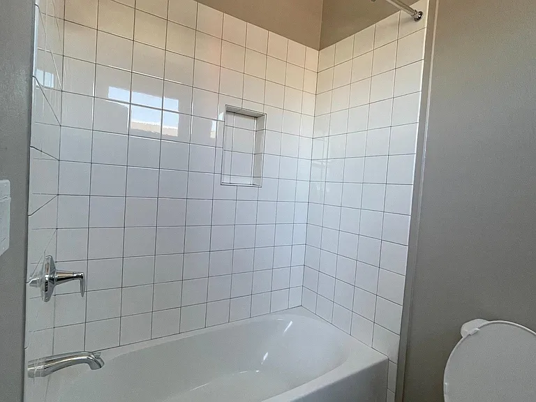 1530 Prescott St — Photo 26