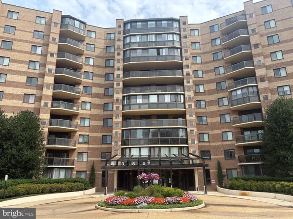 8380 Greensboro Dr APT 718, Mc Lean, VA 22102
