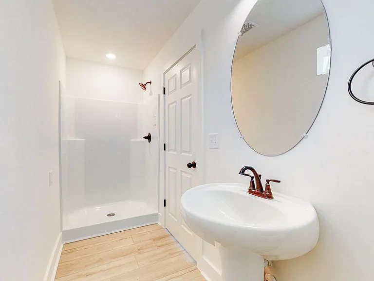 508 Vinson Dr #B — Photo 6