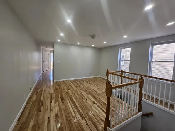 437 Elm St APT 1, Kearny, NJ 07032