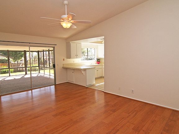 5th image of 306 Lee Ave