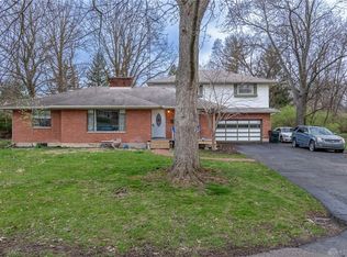 89 Winnet Dr, Dayton, OH 45415