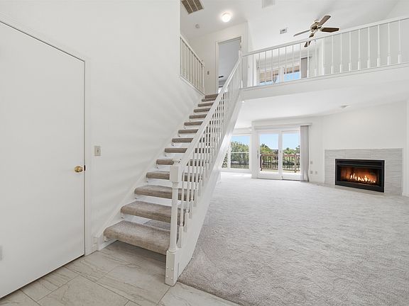 4th image of 2614 N Executive Way APT 103