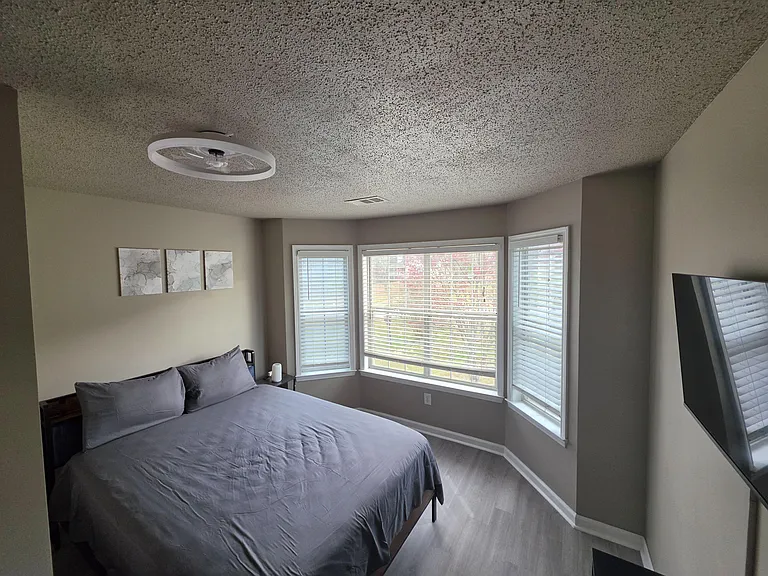 Ashley Trace Dr — Photo 2