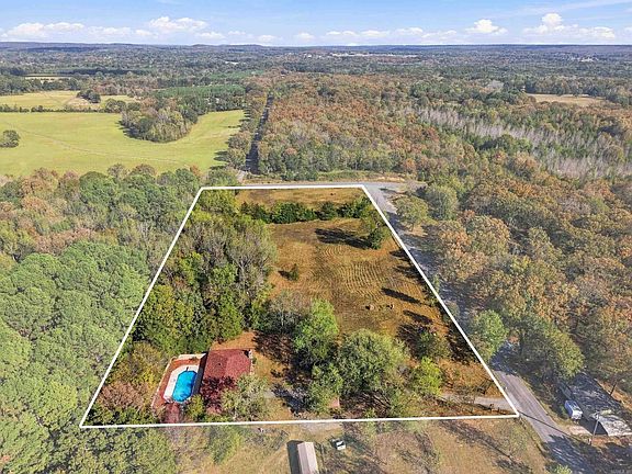4th image of 131 Daugherty Hill Rd