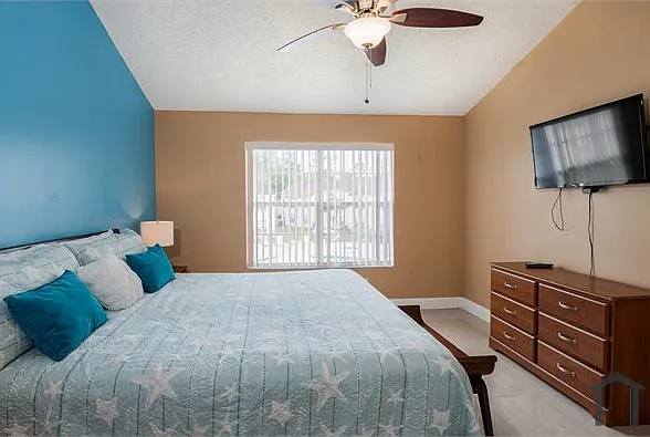 5012 Laguna Bay Cir #74 — Photo 8